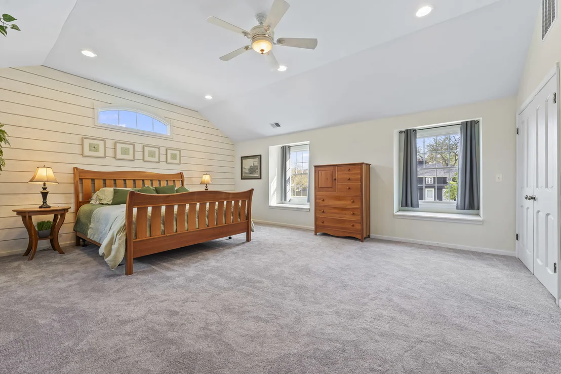 Photo of 2245 Tanglewood Drive