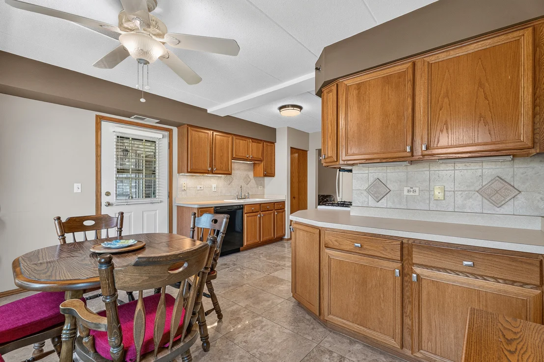 Photo of Unit 2D at 6845 Forestview Drive