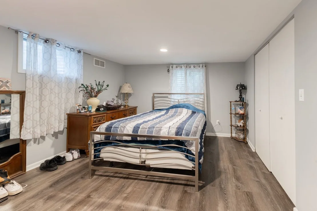 Photo of 4359 Lincoln Avenue
