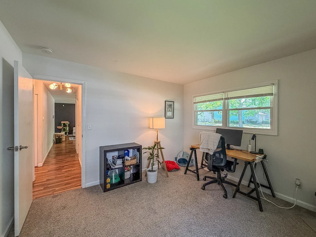 Photo of 1116 Centennial Drive