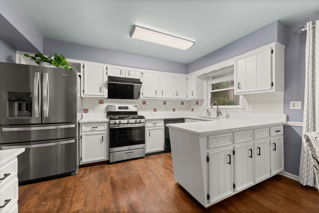 Photo of 2613 Midland Drive