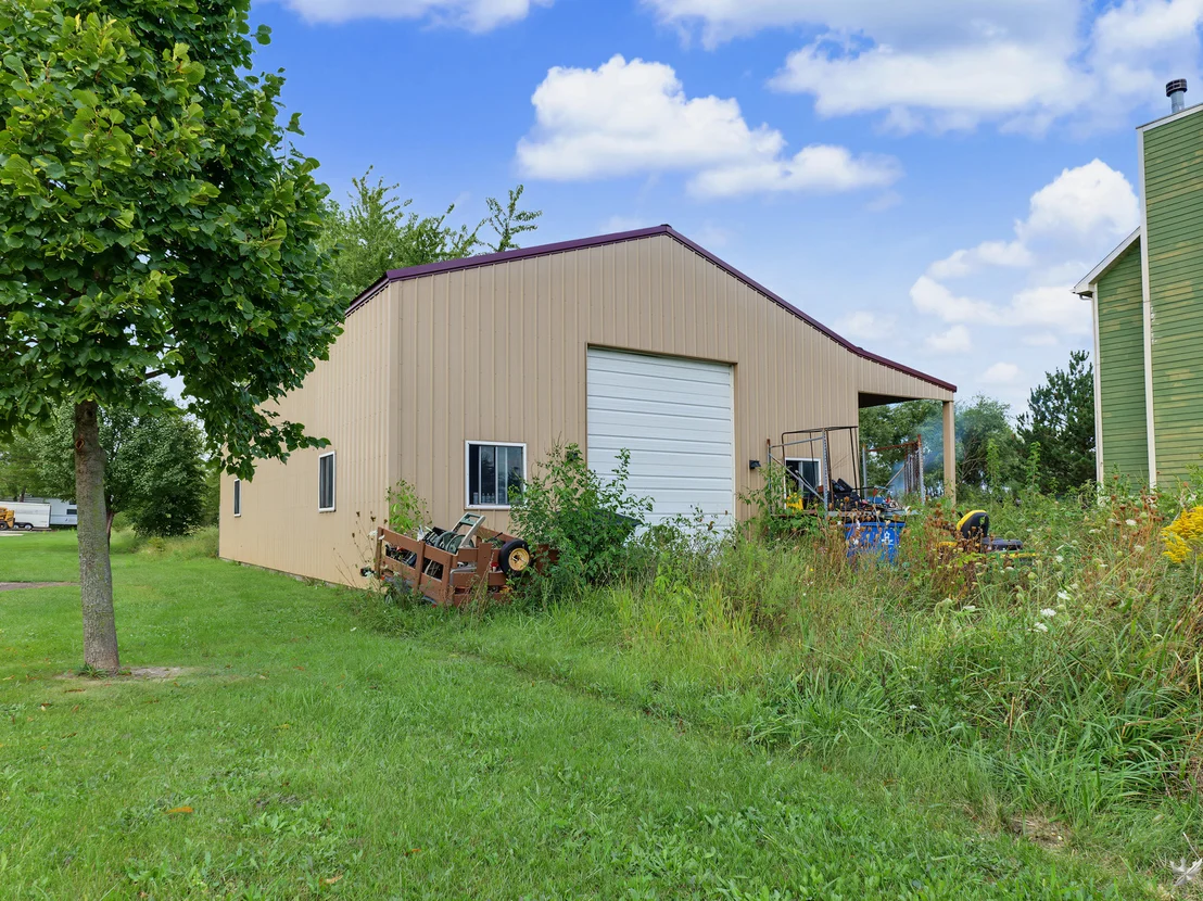 Photo of 2265 N 3409th Road