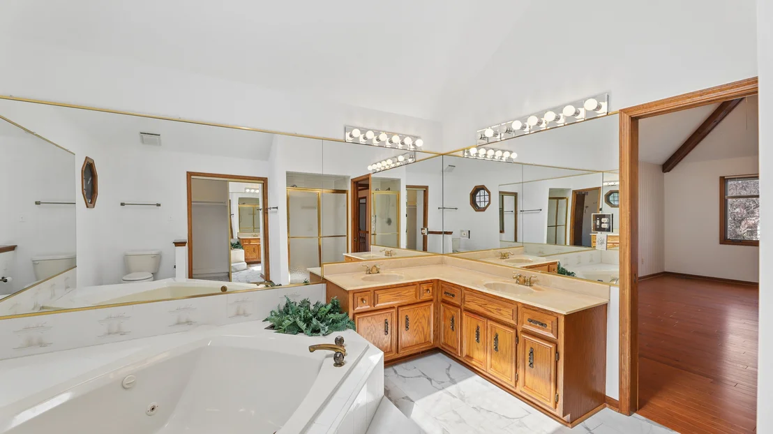 Photo of 1000 Sheringham Drive