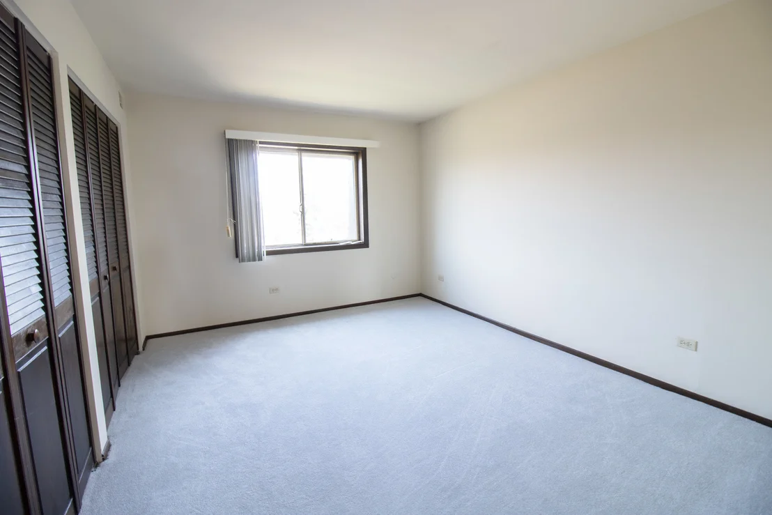 Photo of Unit F at 608 Cobblestone Circle