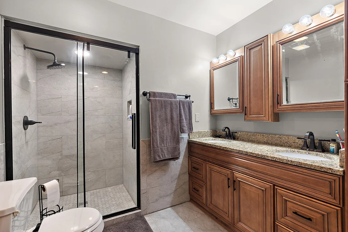 Photo of 5205 Deerfield Drive