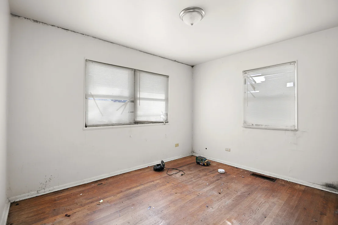 Photo of 1869 Summit Avenue