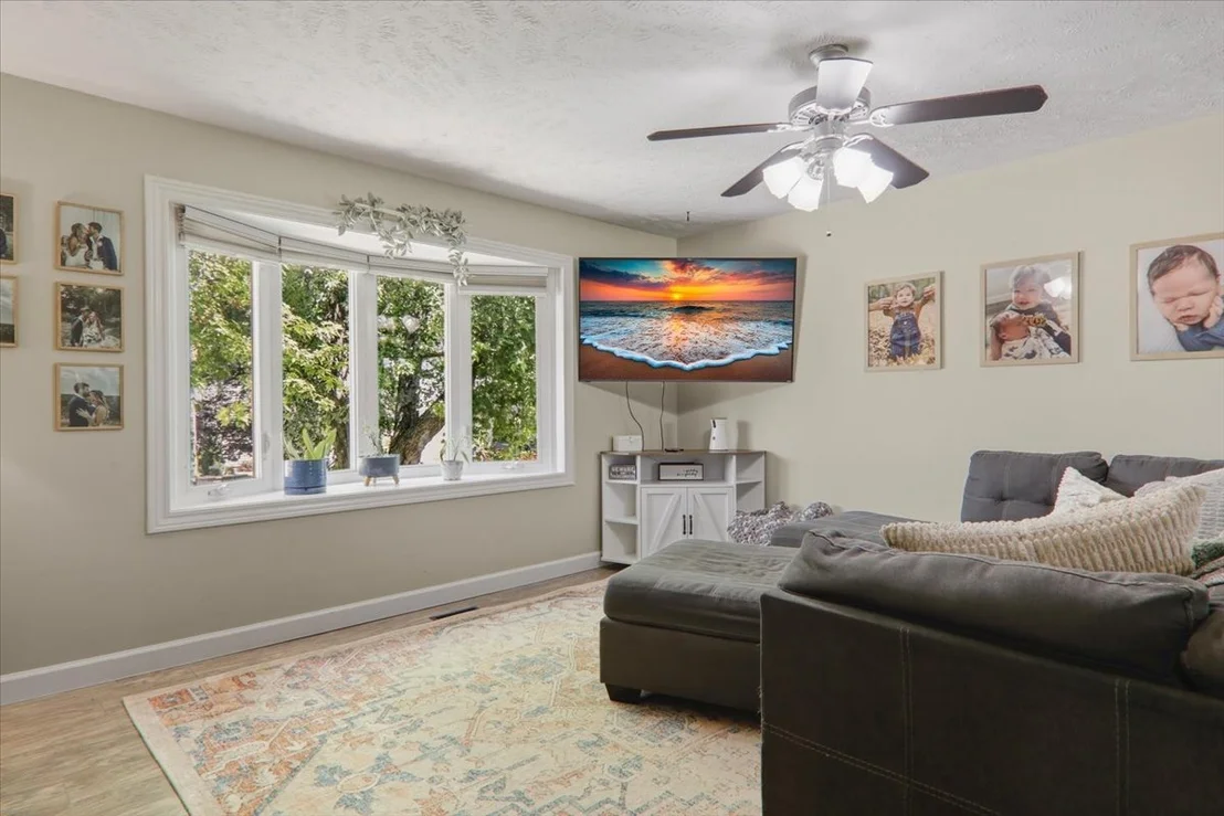 Photo of 207 Suelynn Drive