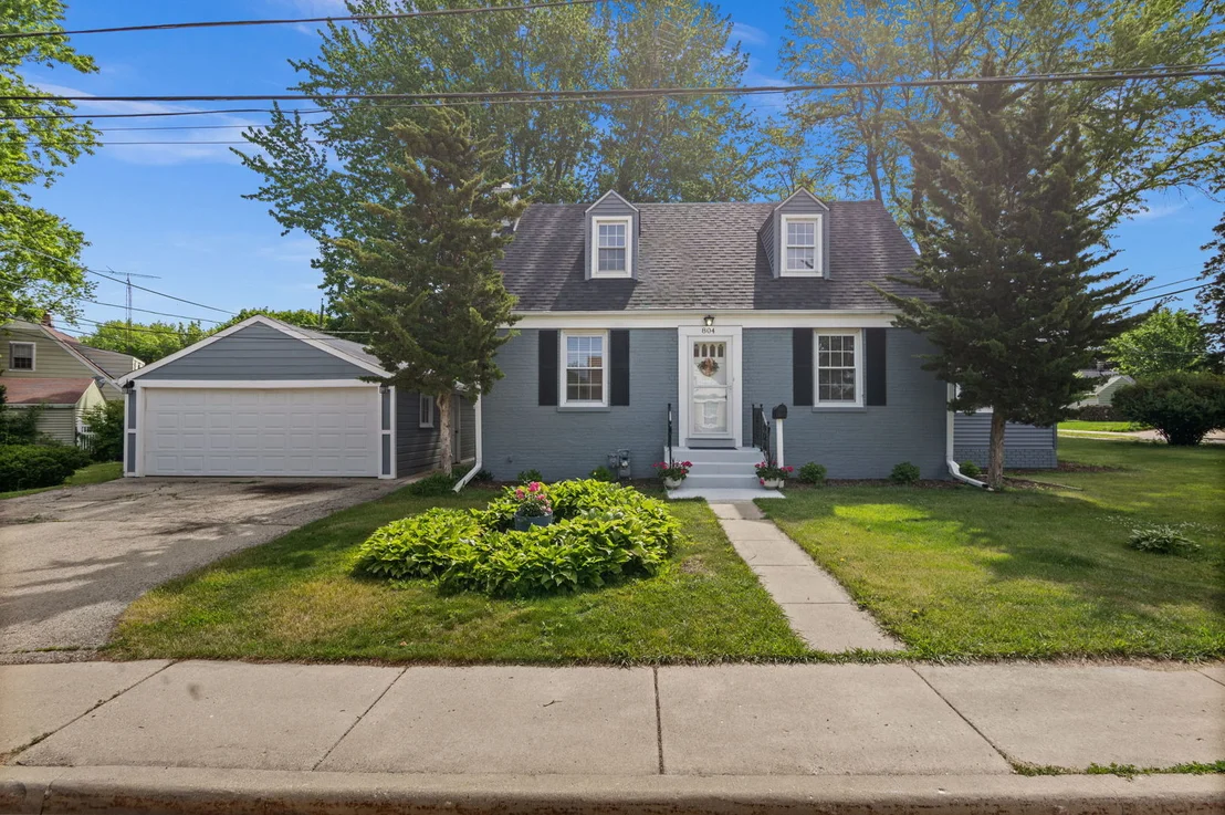 Photo of 804 N 5th Street