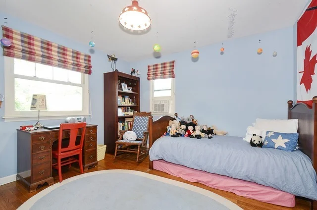 Photo of 350 Oak Circle