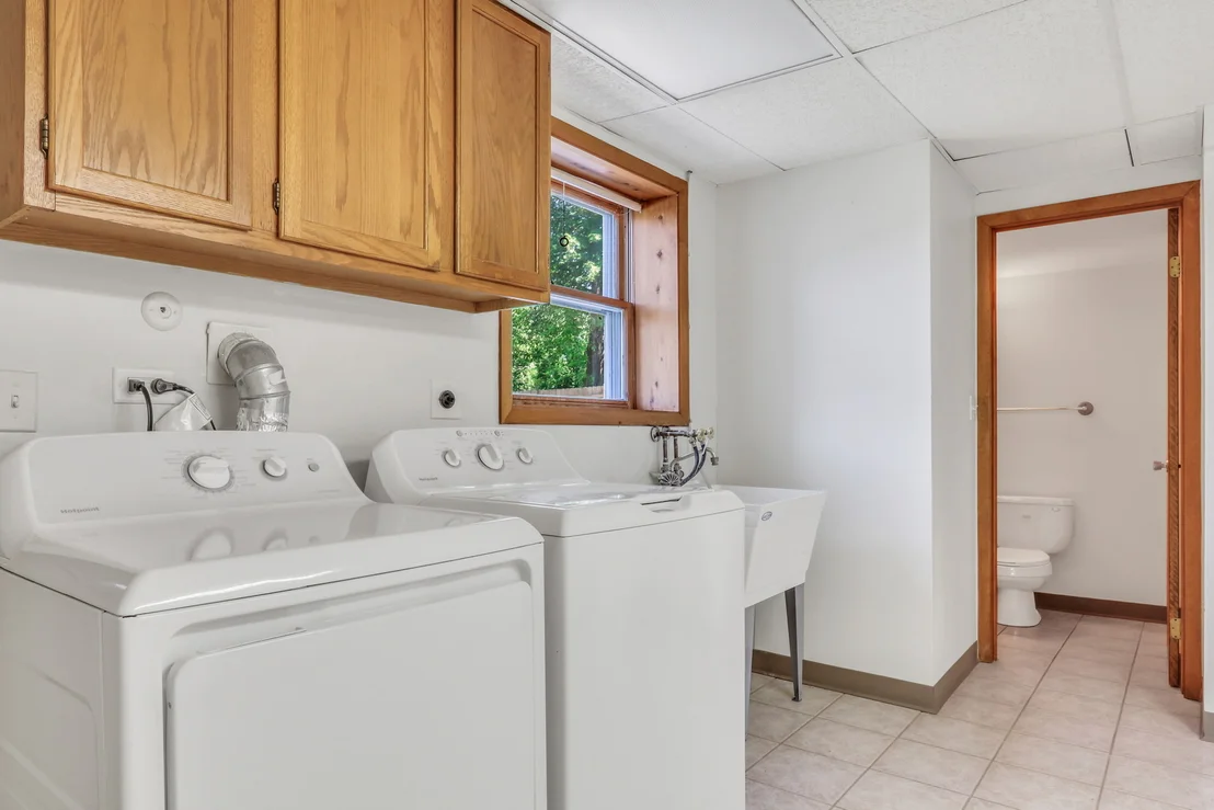 Photo of 471 Linden Lane