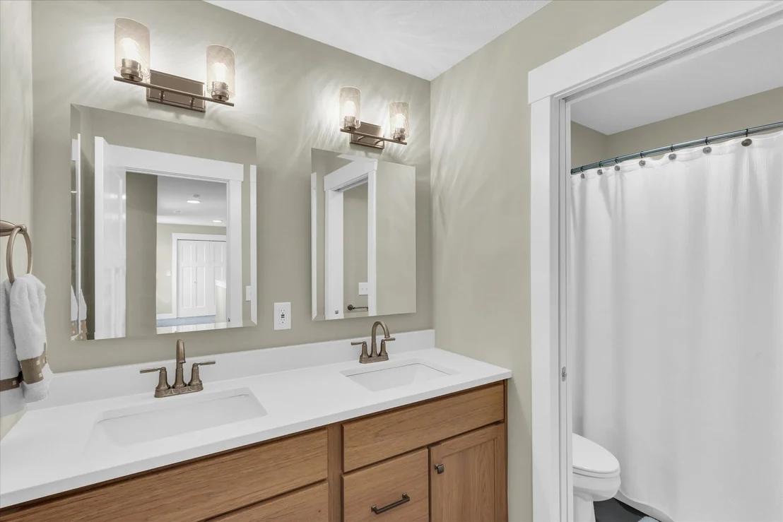 Photo of 1403 Winterberry Road