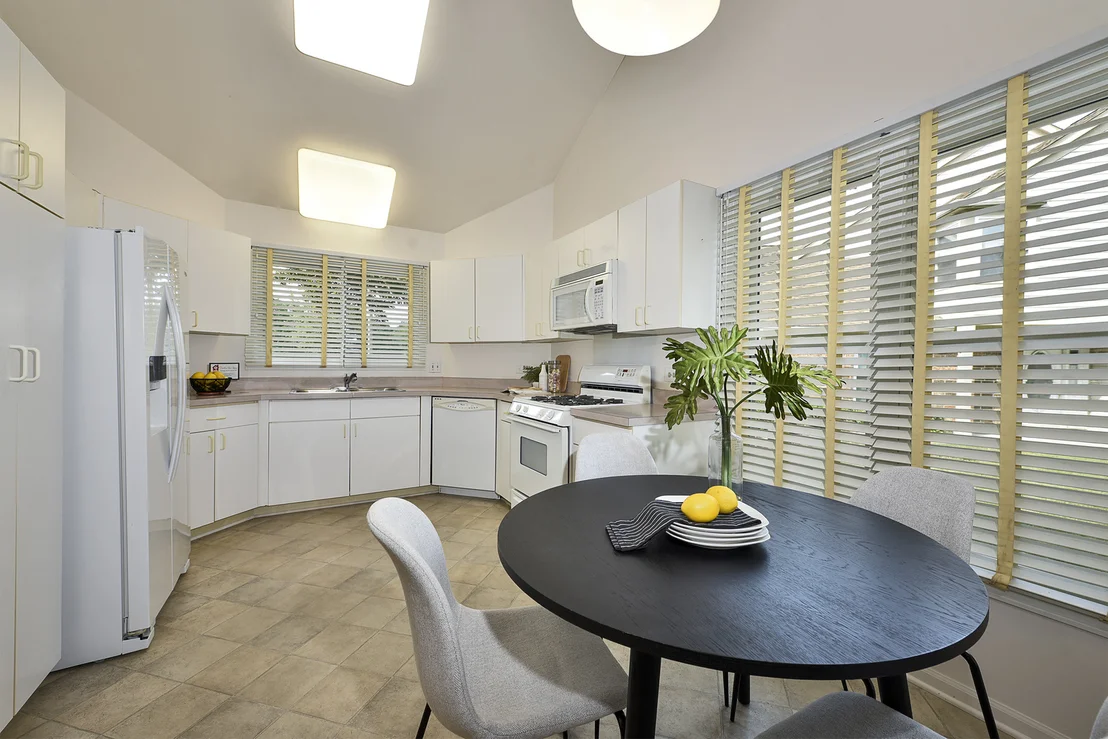 Photo of 248 Willow Parkway