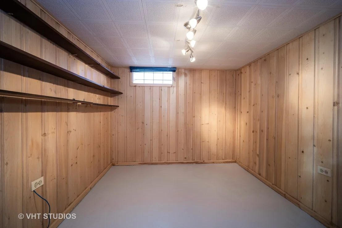 Photo of 827 Rose Avenue