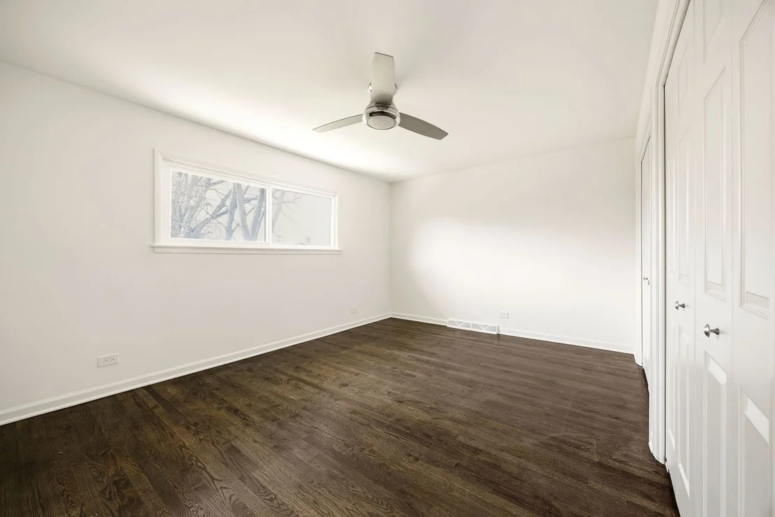 Photo of 215 HIBBARD Road