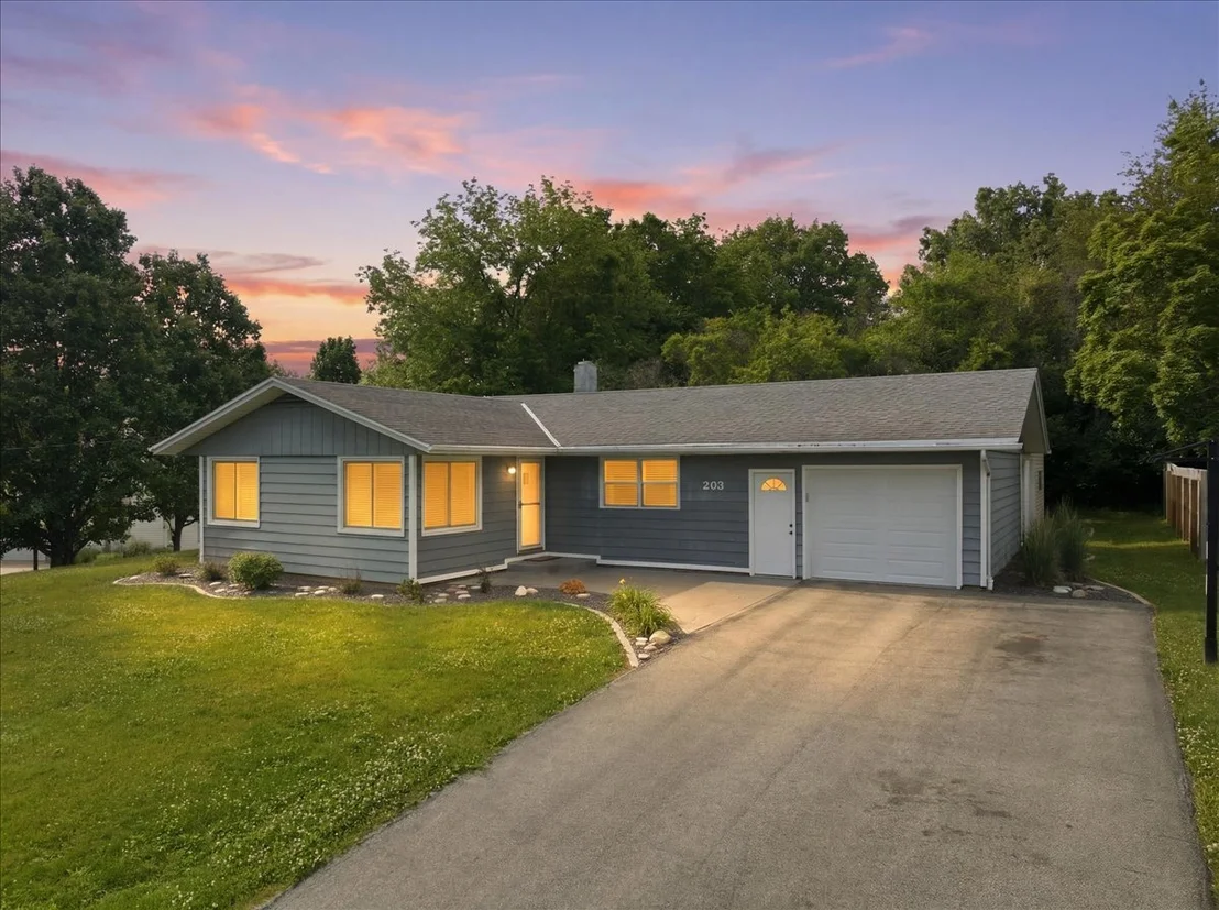 Photo of 203 Highview Drive
