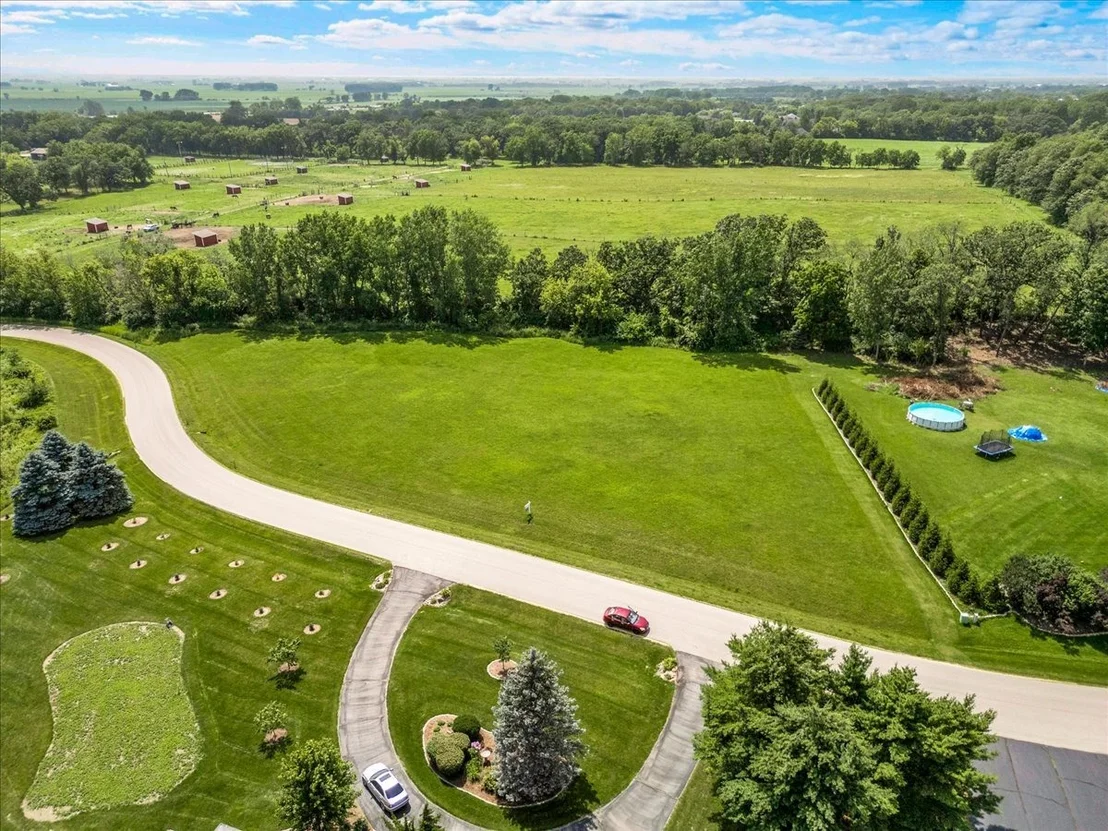 Photo of 11217 Hill Crest Lane