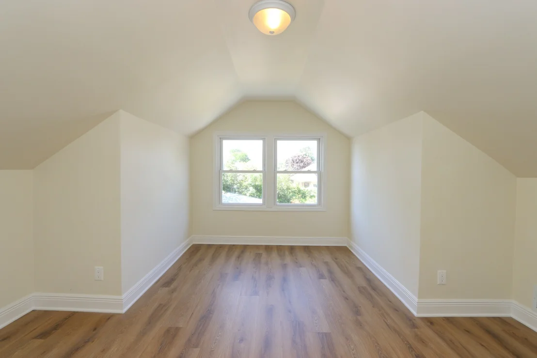 Photo of 1430 S 10th Avenue