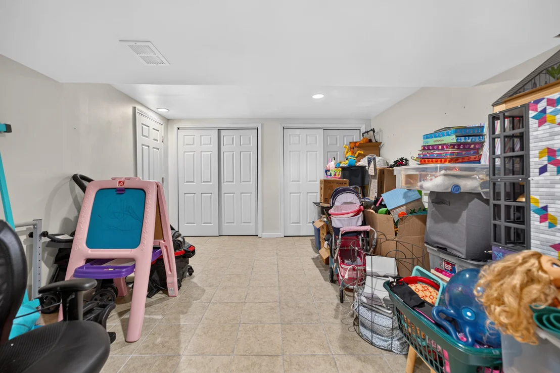 Photo of 9176 Forest Ridge Drive