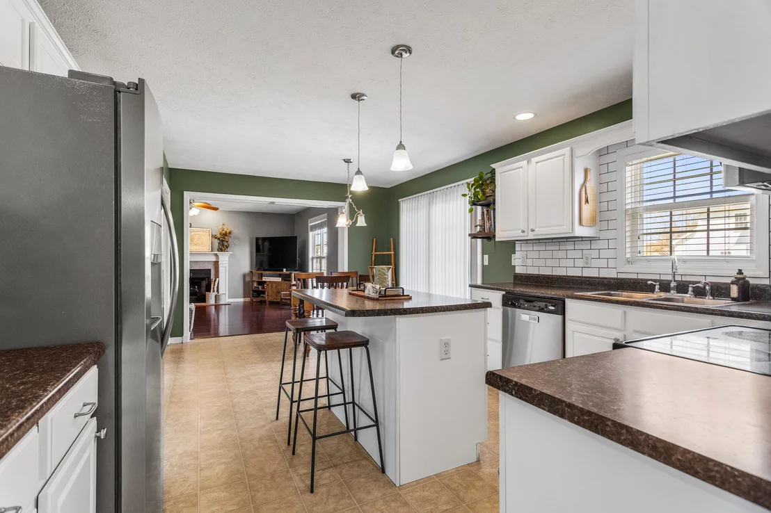 Photo of 806 Switchgrass Lane