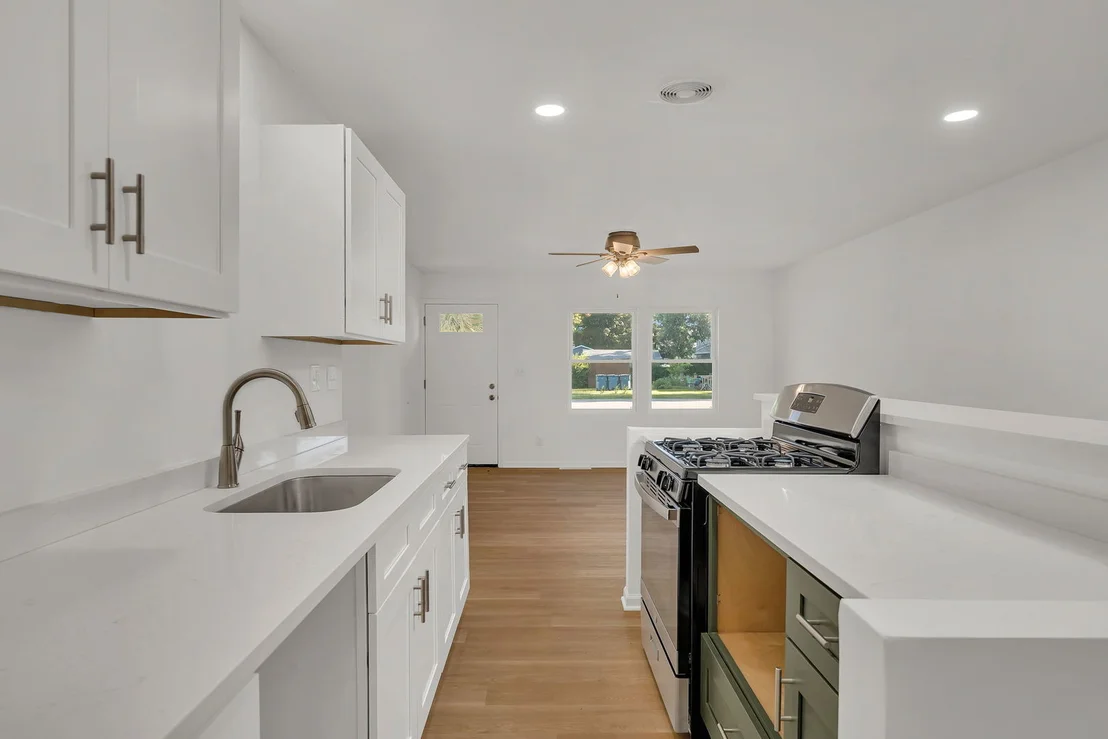 Photo of 403 W James Street