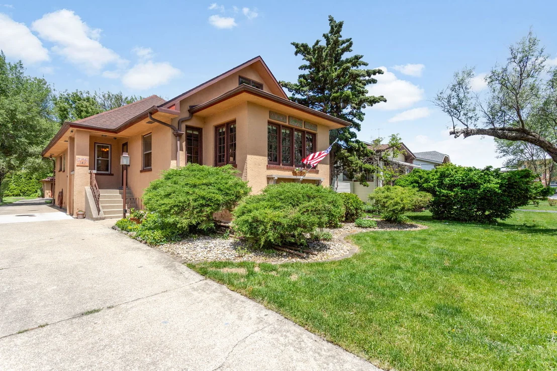 Photo of 342 Lawton Road
