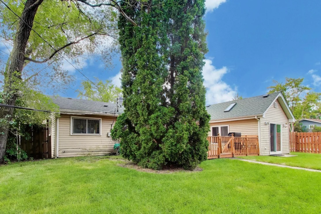 Photo of 1300 Jefferson Road