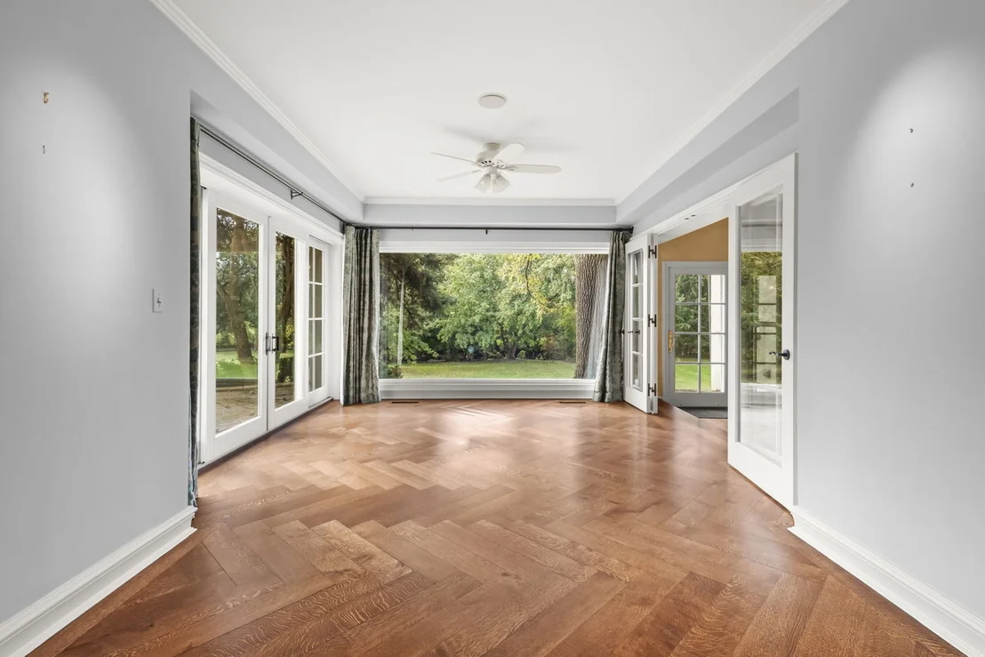 Photo of 1125 Longvalley Road
