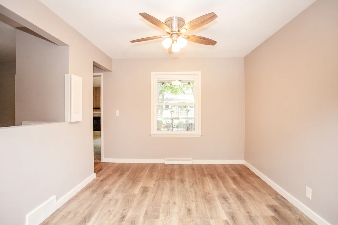 Photo of 9 Riser Avenue