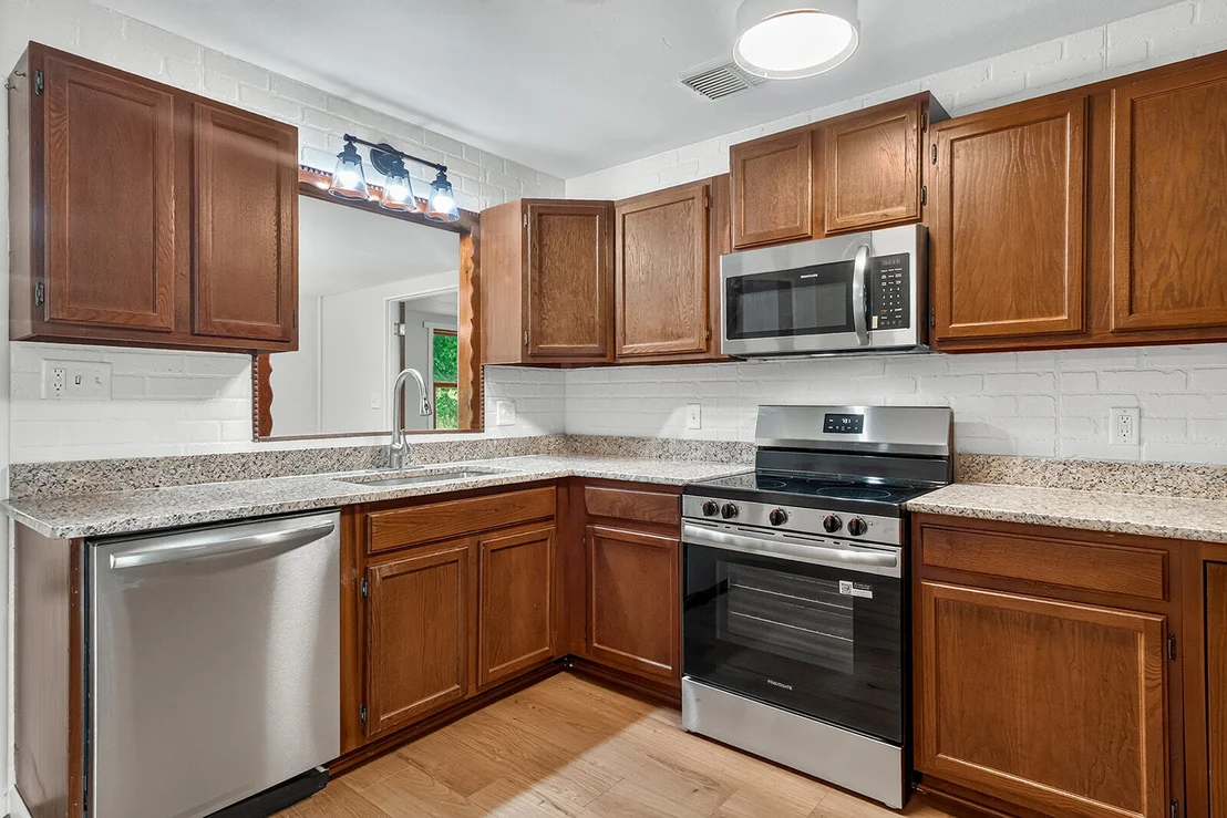 Photo of 576 Timber Hills Drive