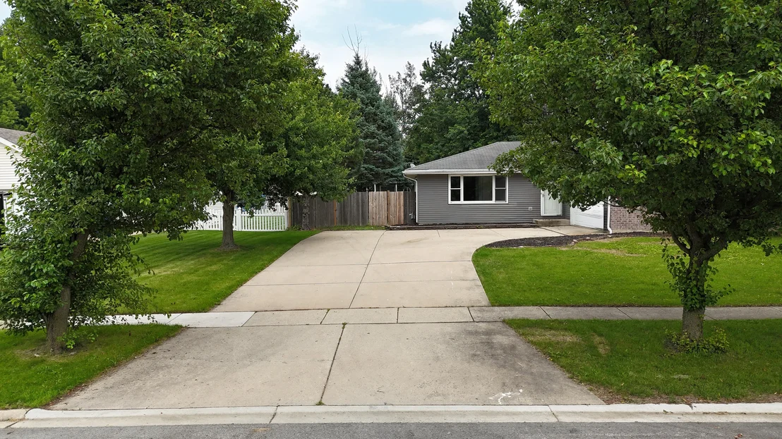 Photo of 754 Longlane Road