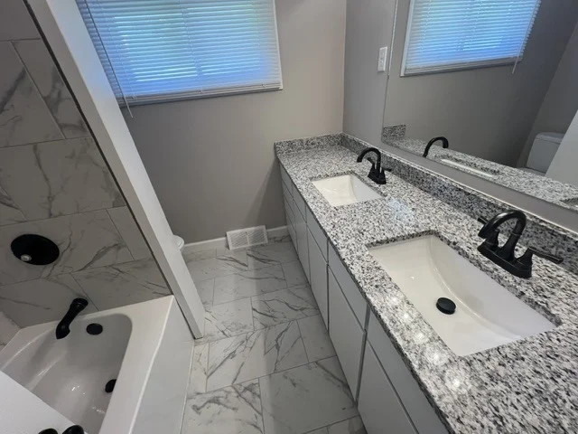 Photo of 405 Dodson Drive E