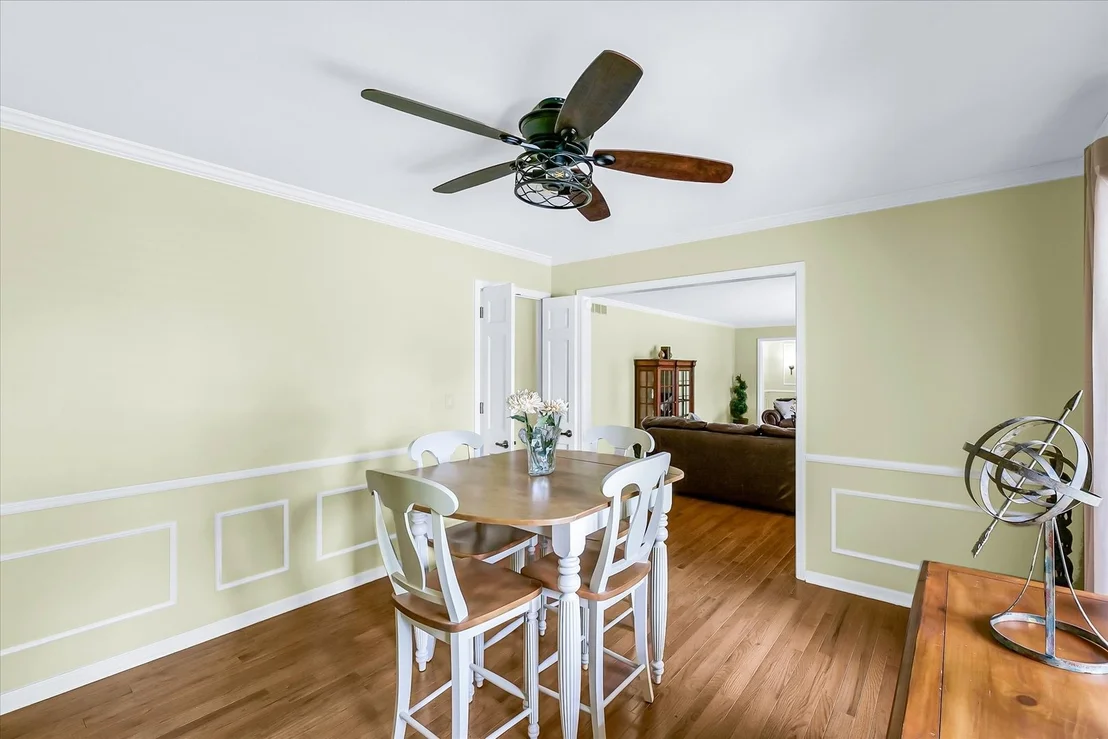Photo of 4111 Farhills Drive
