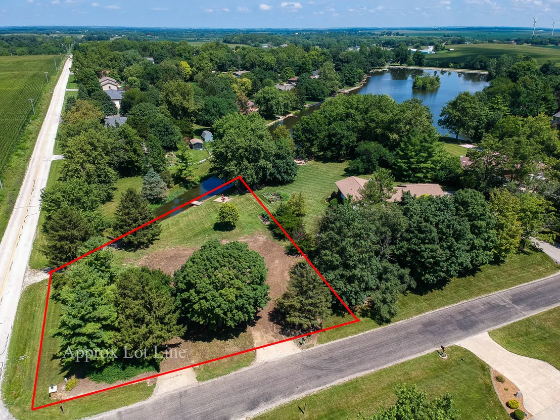 Photo of 8264 Sunset Road