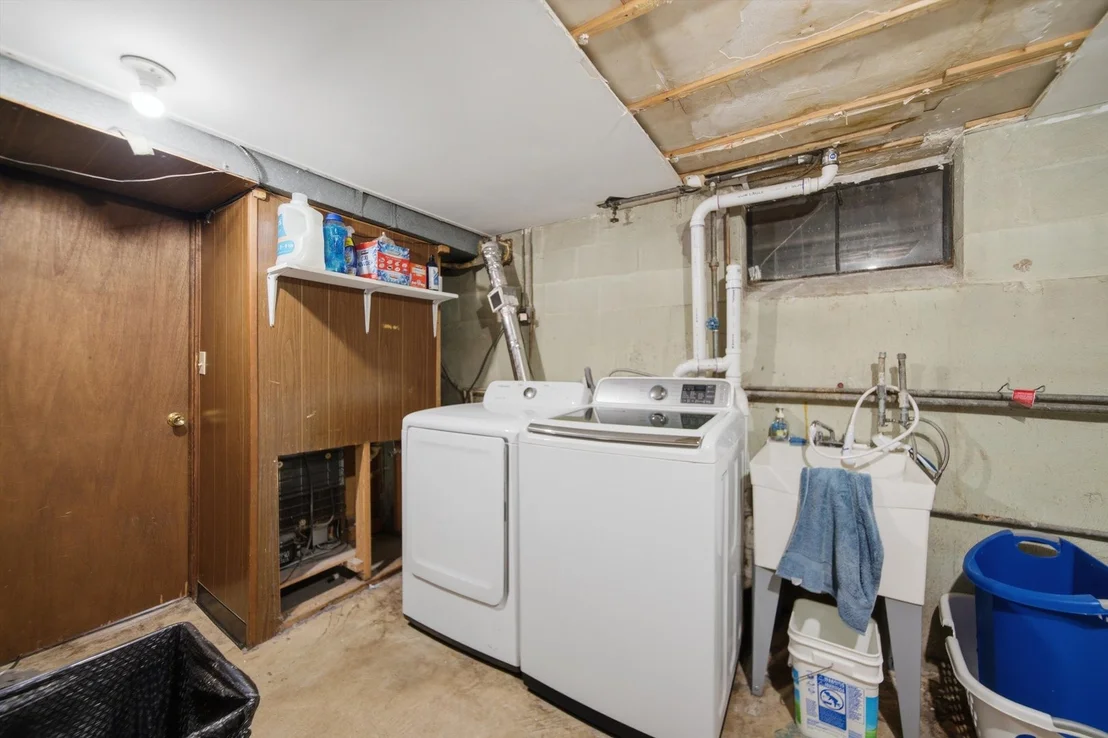 Photo of 567 Happ Road