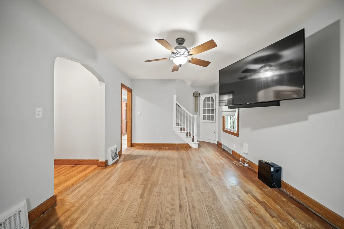 Photo of 2421 14th Avenue