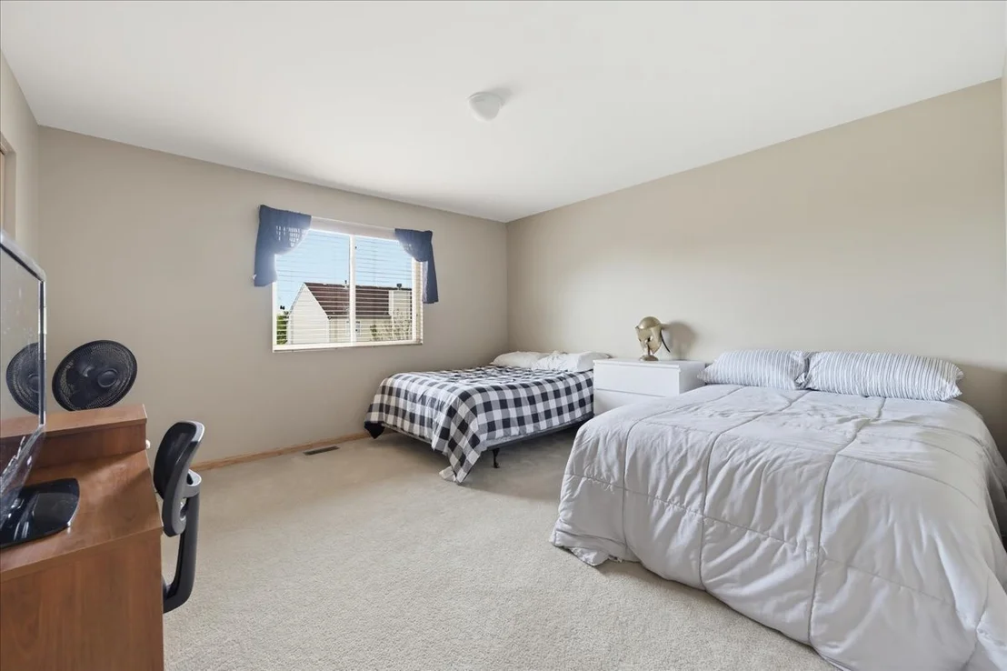 Photo of 1916 Castle Ridge Drive