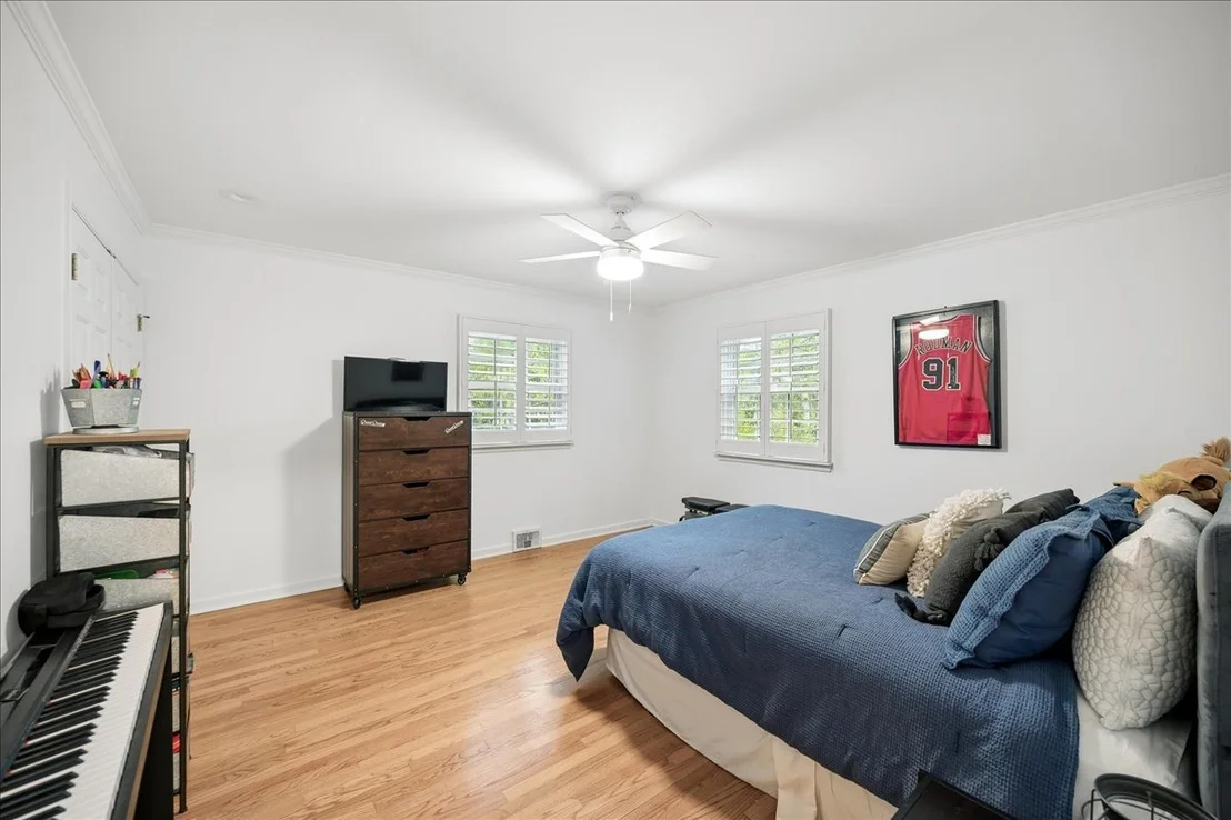Photo of 1105 Elm Street