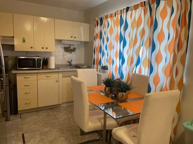 Photo of 671 River Drive