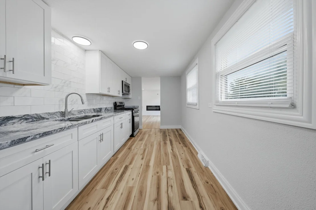 Photo of 16548 Paulina Street