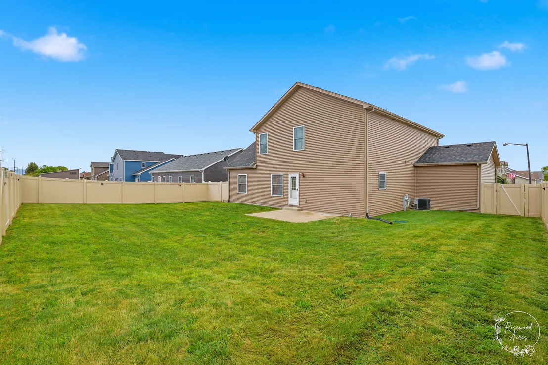 Photo of 1670 Eagle Bluff Drive