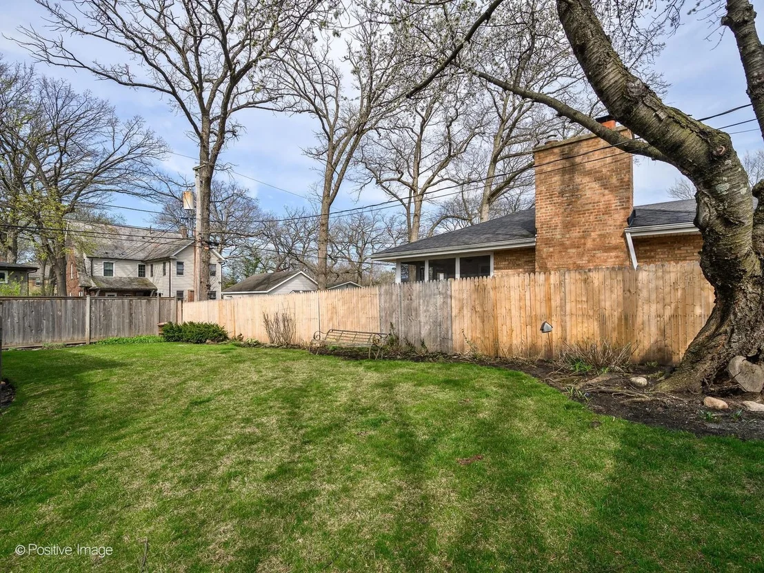 Photo of 674 Highview Terrace