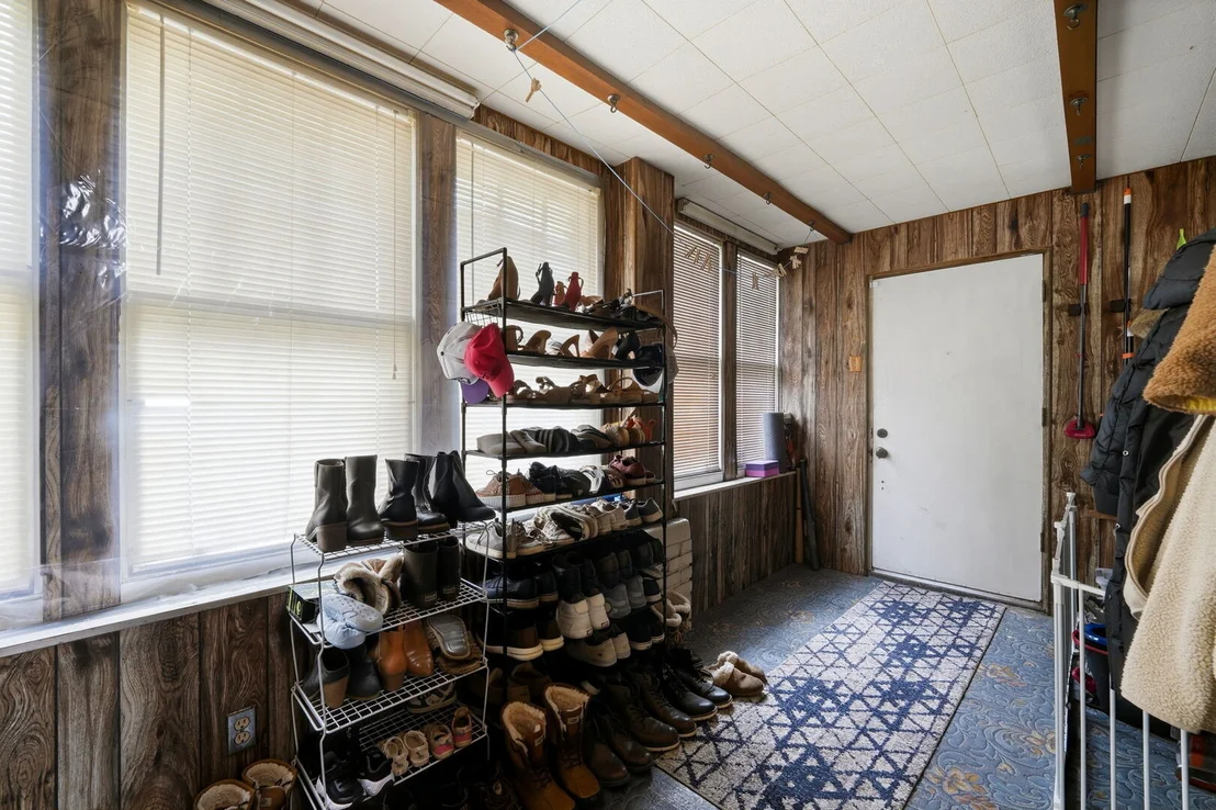 Photo of 4133 Joliet Avenue