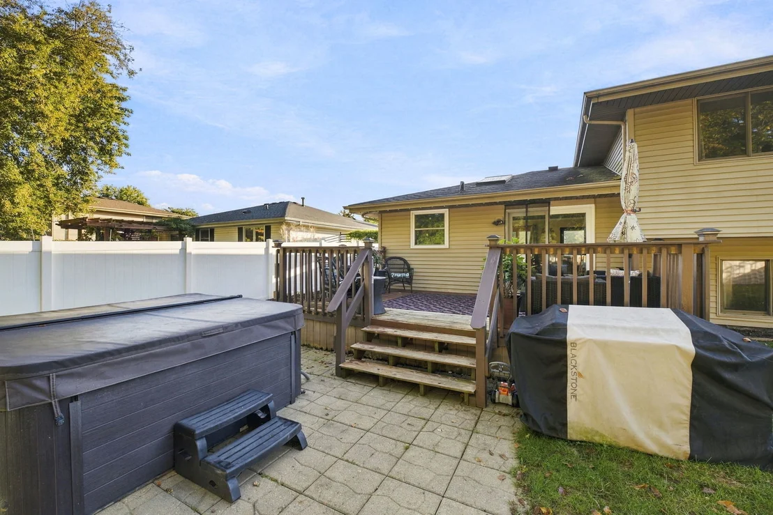 Photo of 815 Pine Needle Lane