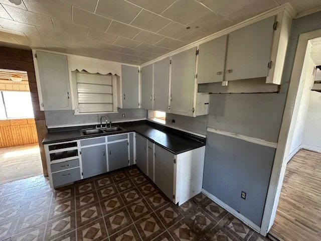 Photo of 102 N Jackson Street