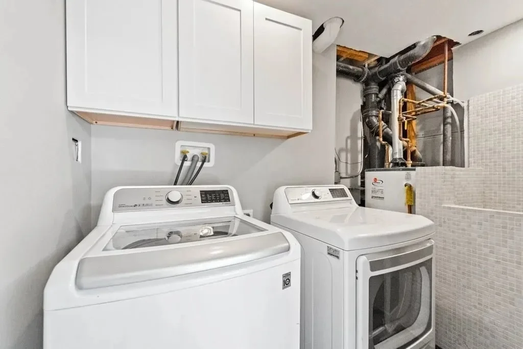Photo of 2017 E Seneca Lane