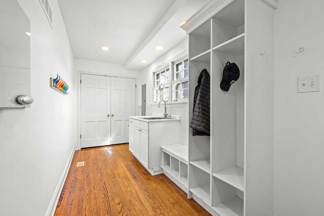 Photo of 1429 Wincanton Drive