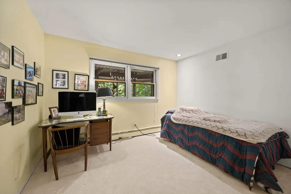 Photo of 2975 Arrowwood Trail