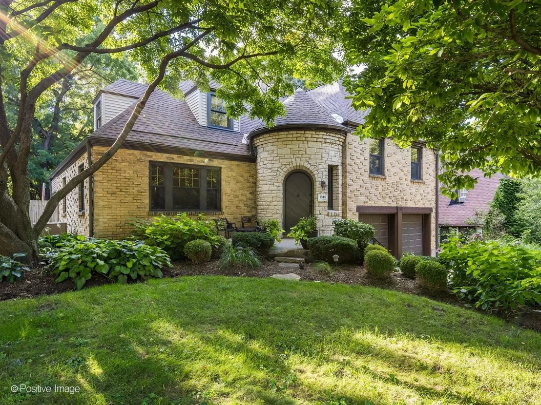 Photo of 1170 Logan Avenue