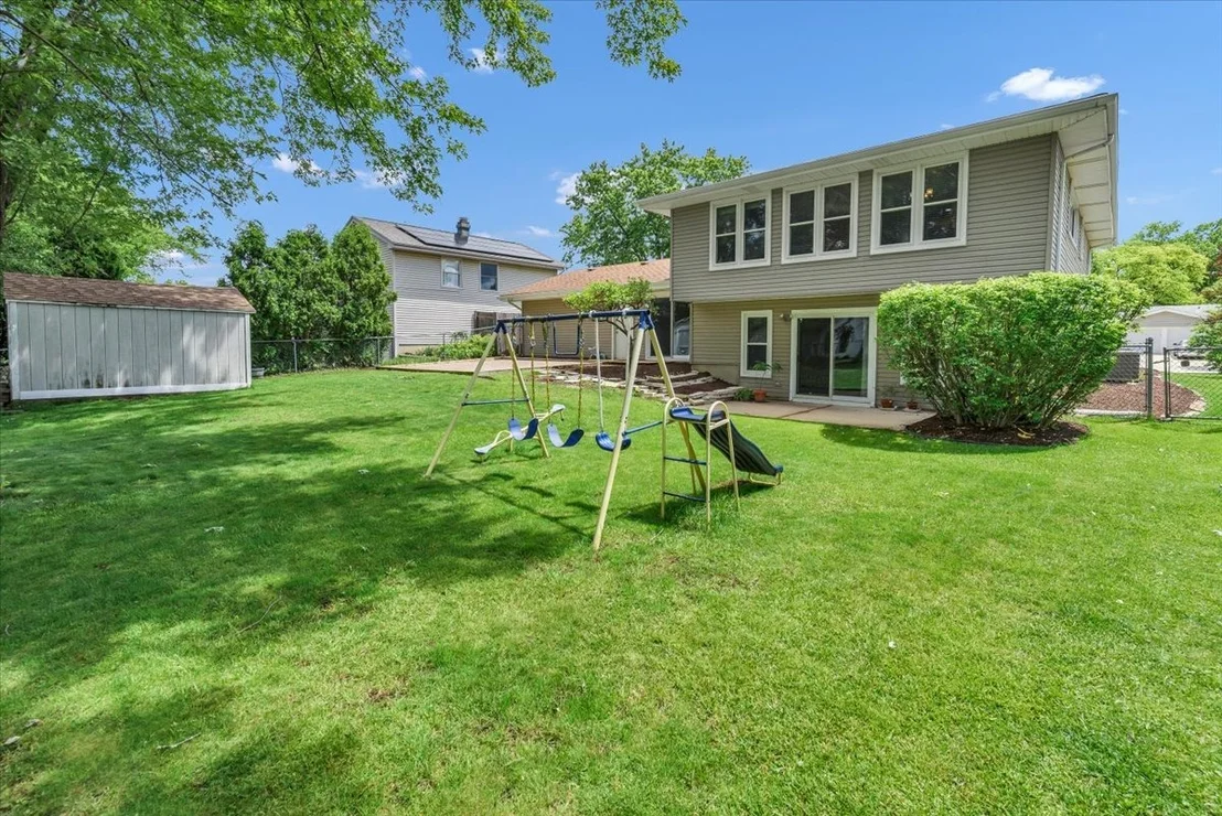 Photo of 1820 Claremont Road