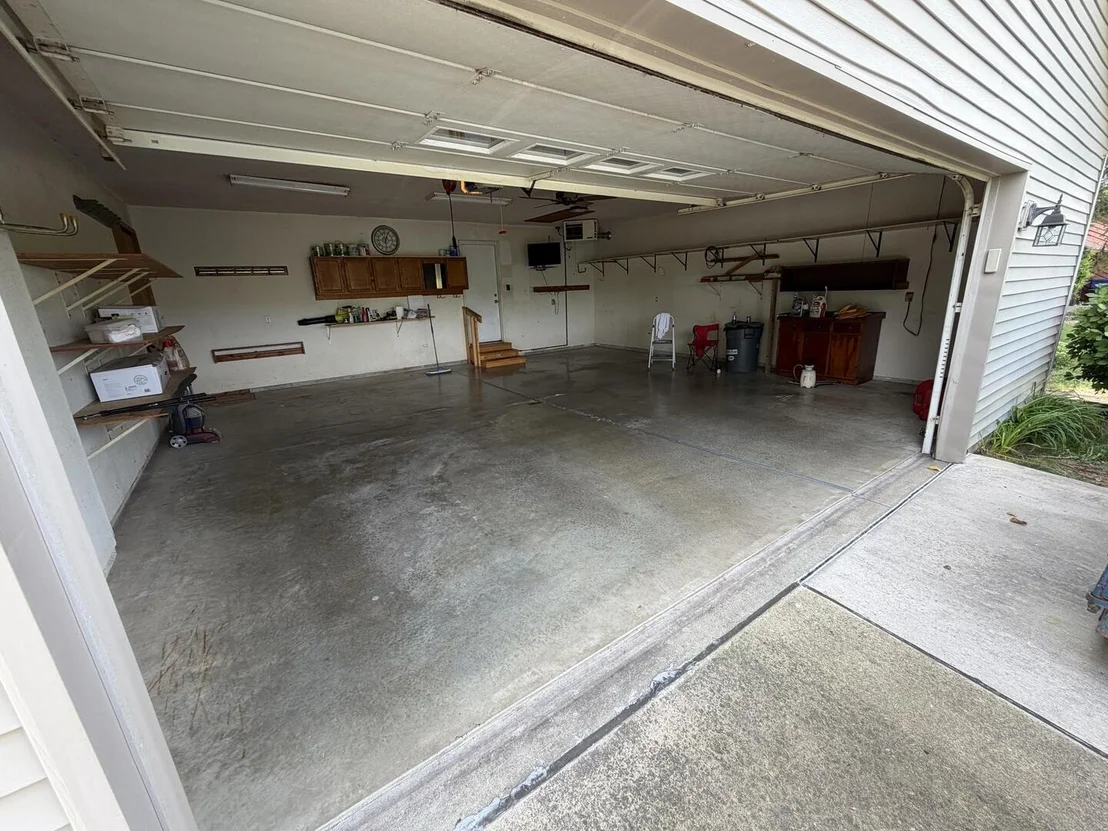 Photo of 29 Shoreline Drive